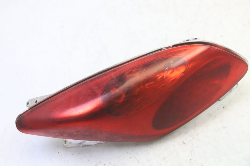 photo de RECHTS ACHTERLICHT YAMAHA X-MAX XMAX 250 (2006 - 2009) - Overzicht