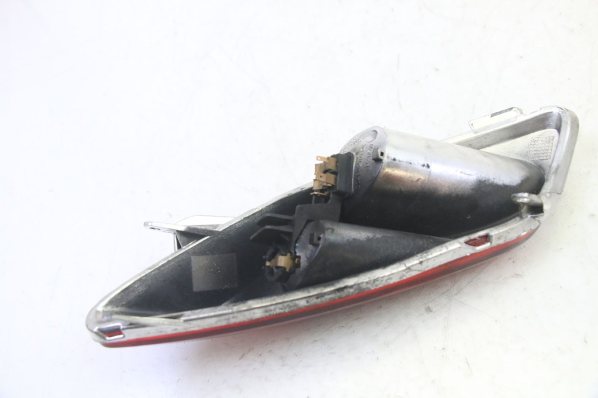 photo de RECHTS ACHTERLICHT YAMAHA X-MAX XMAX 250 (2006 - 2009) - Bevestigingspunten