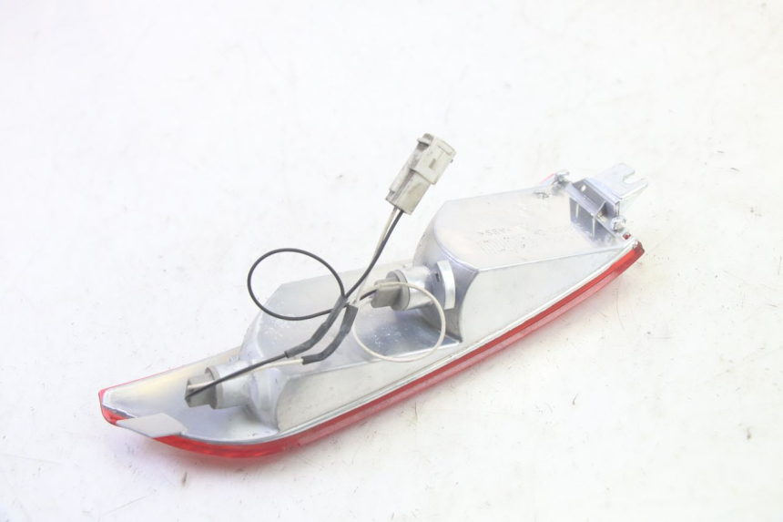 photo de RECHTS ACHTERLICHT PIAGGIO XEVO - X EVO 125 (2007 - 2017) - Andere kijkhoek