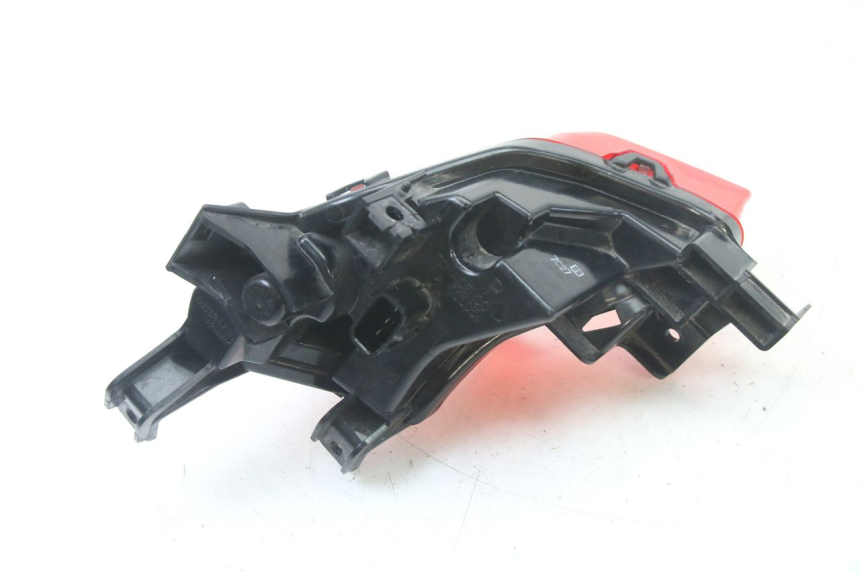 photo de RECHTS ACHTERLICHT YAMAHA YP T-MAX TMAX 530 (2017 - 2020) - Technische close-up