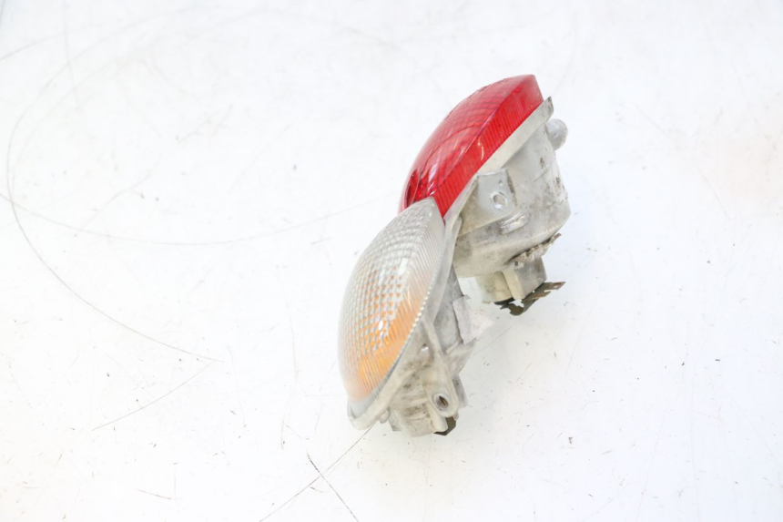 photo de RECHTS ACHTERLICHT YAMAHA YP MAJESTY 125 (2007 - 2010) - Andere kijkhoek