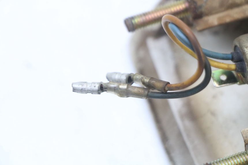 photo de ACHTERLICHT YAMAHA DTLC 125 (1982 - 1987) - Staat van het oppervlak