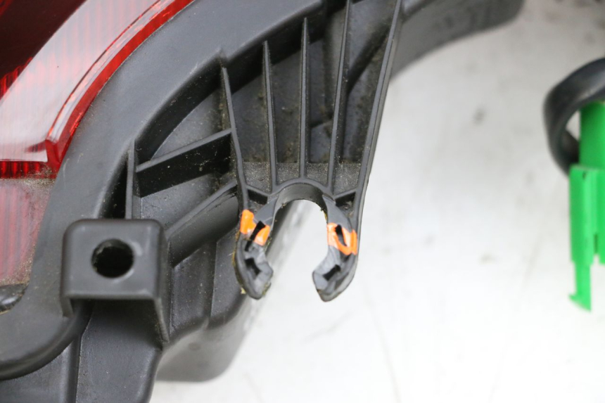 photo de ACHTERLICHT SEGWAY NINEBOT E125S 1 (2022 - 2026) - Gecontroleerd onderdeel