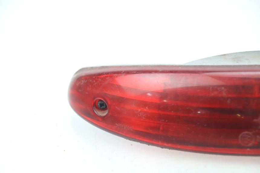 photo de ACHTERLICHT PEUGEOT ELYSEO 50 (1998 - 2001) - Bevestigingspunten