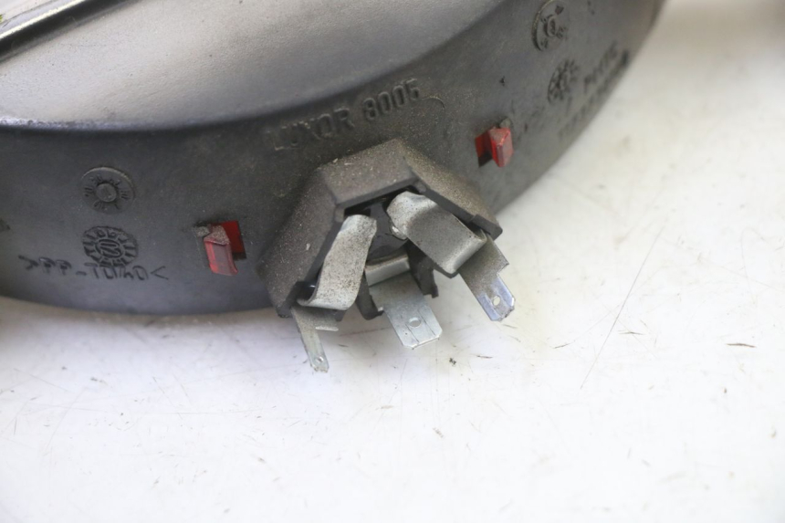 photo de ACHTERLICHT PEUGEOT ELYSTAR 50 (2002 - 2014) - Overzicht