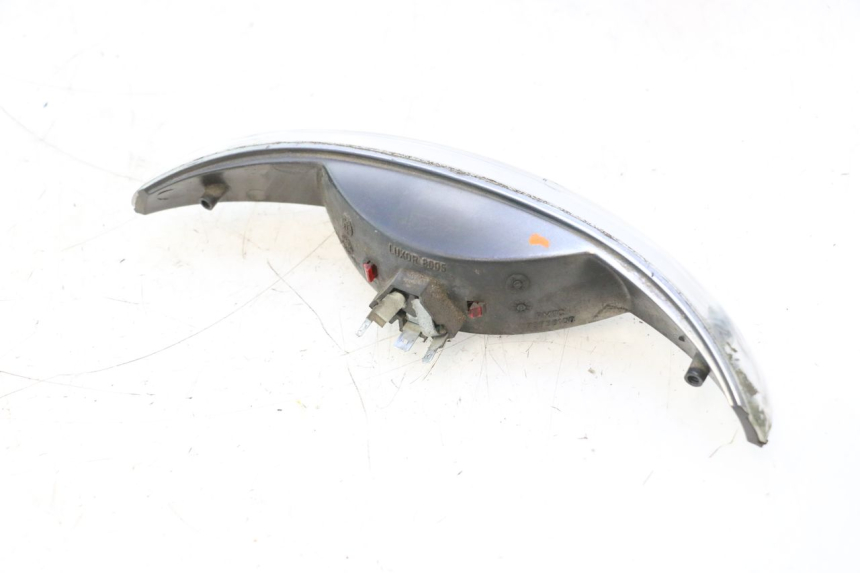 photo de ACHTERLICHT PEUGEOT ELYSTAR 50 (2002 - 2014) - Zoom op componenten