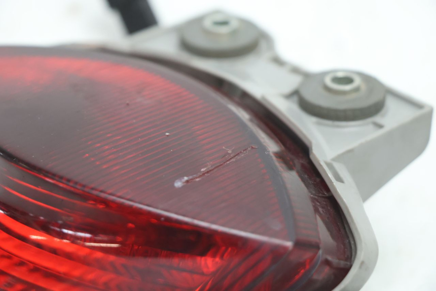 photo de ACHTERLICHT KAWASAKI ER-6 ER6 N 650 (2005 - 2009) - Bevestigingspunten