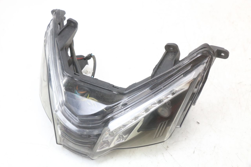 photo de ACHTERLICHT JM MOTORS EVOLIS 4T 50 (2018 - 2022) - Zoom op gebruiksstaat