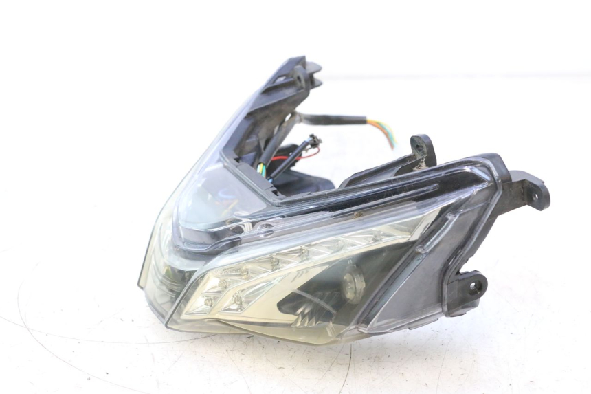 photo de ACHTERLICHT JM MOTORS EVOLIS 4T 50 (2018 - 2022) - Zoom op componenten