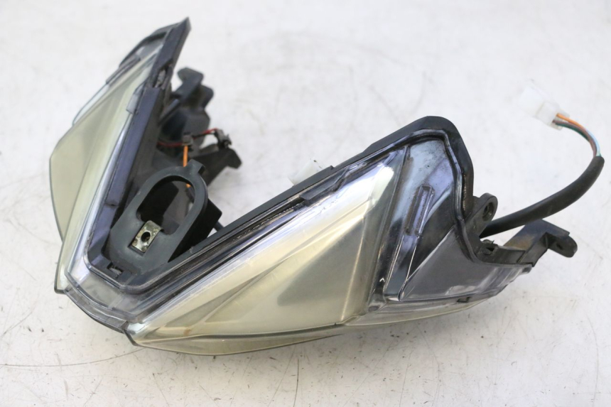 photo de ACHTERLICHT JM MOTORS EVOLIS 4T 50 (2018 - 2022) - Zoom op gebruiksstaat