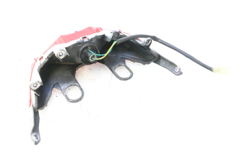 photo de ACHTERLICHT JM MOTORS F45i 4T 50 (2020 - 2023) - Andere kijkhoek