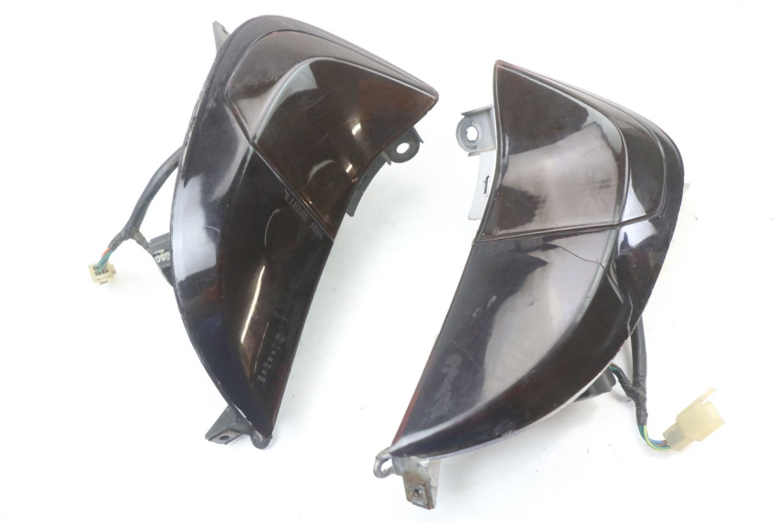 photo de ACHTERLICHT HONDA FES PANTHEON 2T 125 (1998 - 2002) - Hoofdaanzicht