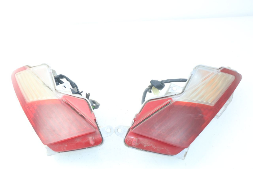 photo de ACHTERLICHT HONDA FES PANTHEON 125 (2003 - 2007) - Hoofdaanzicht