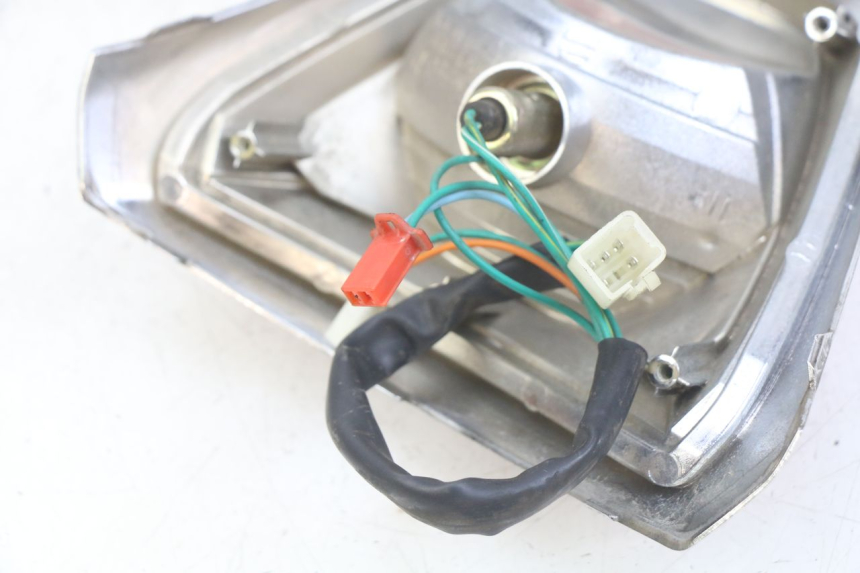 photo de ACHTERLICHT SYM FIDDLE 3 III 125 (2014 - 2020) - Andere kijkhoek