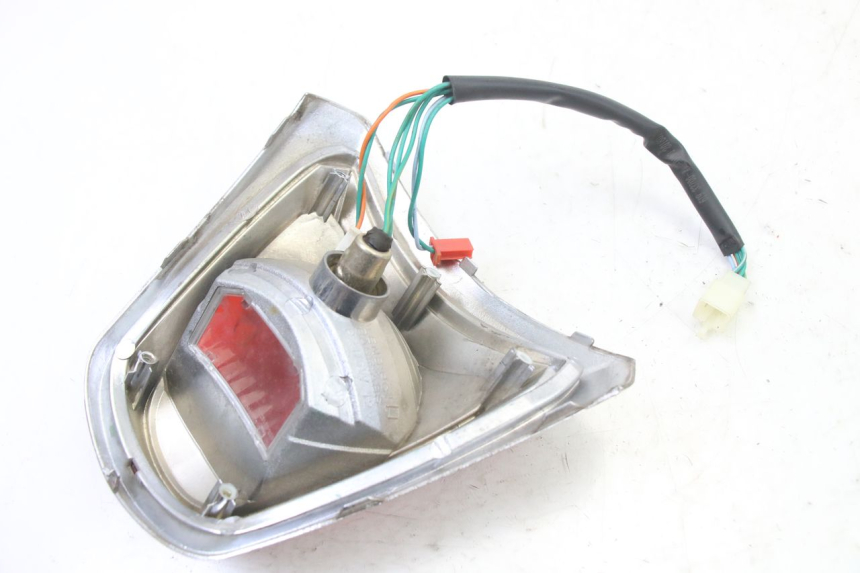 photo de ACHTERLICHT SYM FIDDLE 3 III 125 (2014 - 2020) - Technische close-up