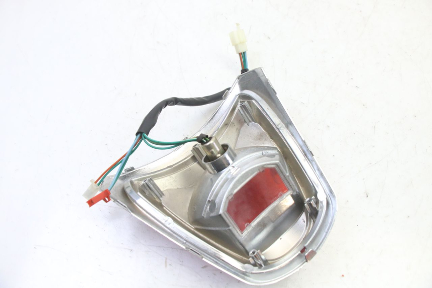 photo de ACHTERLICHT SYM FIDDLE 3 III 50 (2014 - 2020) - Andere kijkhoek