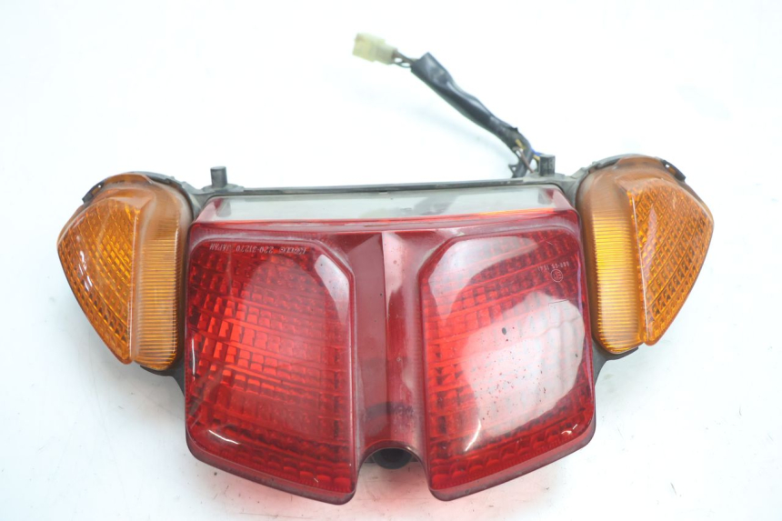 photo de ACHTERLICHT YAMAHA FJR 1300 (2001 - 2005) - Technische close-up