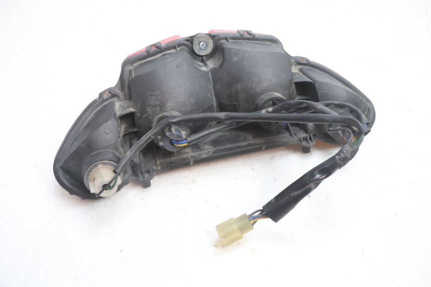 photo de ACHTERLICHT YAMAHA FJR 1300 (2001 - 2005) - Bevestigingspunten