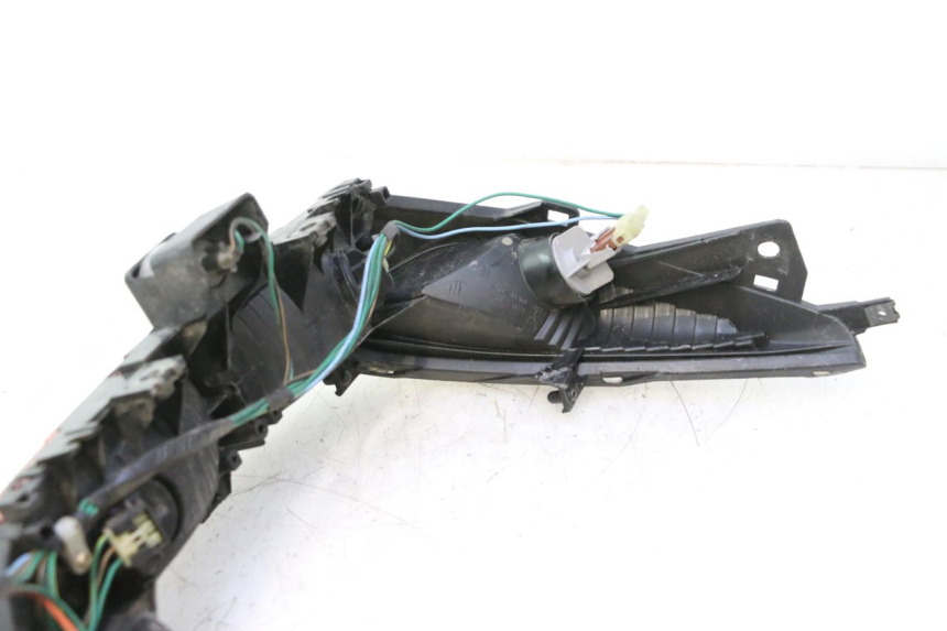 photo de ACHTERLICHT HONDA FJS SILVER WING SILVERWING 400 (2005 - 2008) - Detailaanzicht