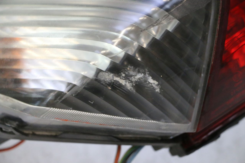 photo de ACHTERLICHT HONDA FJS SILVER WING SILVERWING 400 (2005 - 2008) - Profielaanzicht