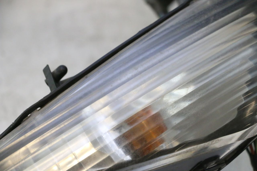 photo de ACHTERLICHT HONDA FJS SILVER WING SILVERWING 400 (2005 - 2008) - Technische close-up