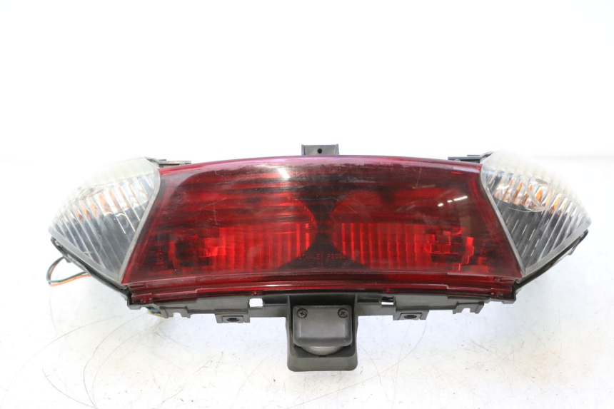 photo de ACHTERLICHT HONDA FJS SILVER WING SILVERWING 400 (2005 - 2008) - Focus op structuur