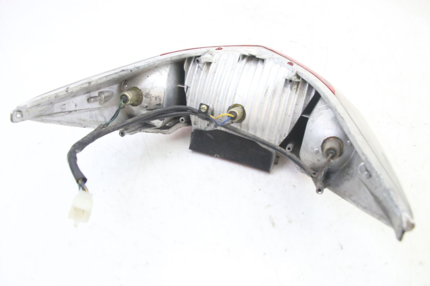 photo de ACHTERLICHT MBK FLAME X 125 (2007 - 2016) - Bevestigingspunten