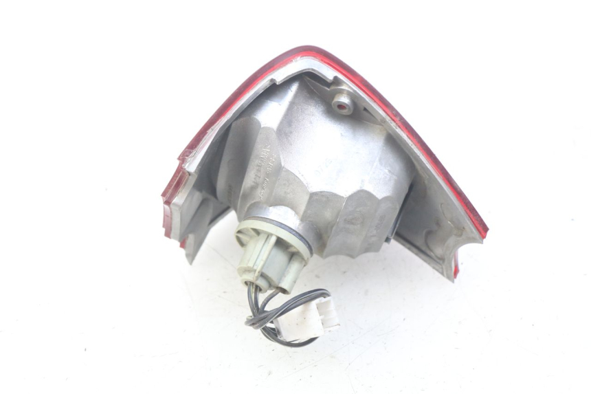 photo de ACHTERLICHT PIAGGIO FLY 100 (2006 - 2010) - Zoom op gebruiksstaat