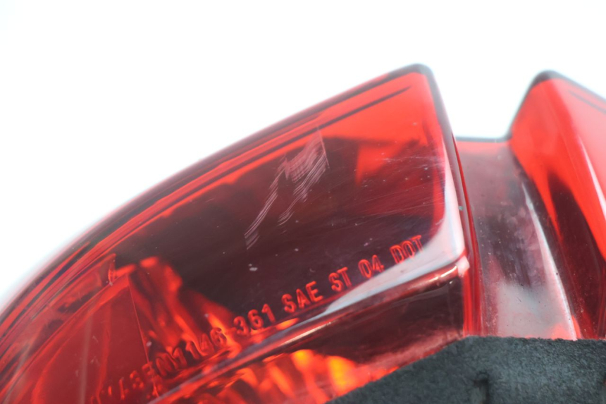 photo de ACHTERLICHT YAMAHA FZ8 800 (2010 - 2016) - Detail van het onderdeel