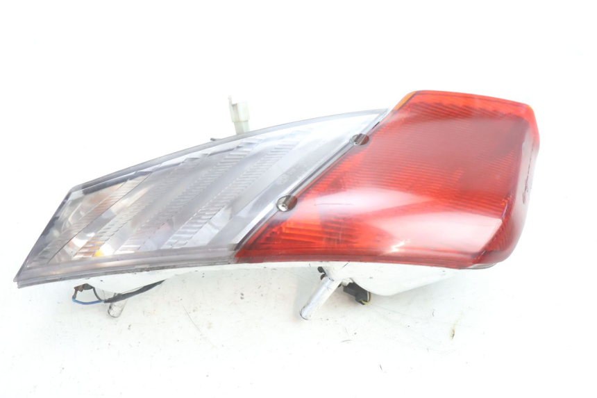 photo de LINKER ACHTERLICHT APRILIA ATLANTIC S 125 (2010 - 2013) - Technische close-up