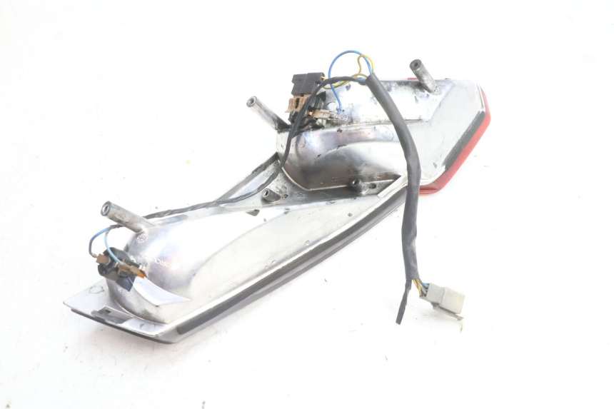 photo de LINKER ACHTERLICHT APRILIA ATLANTIC S 125 (2010 - 2013) - Staat van het oppervlak