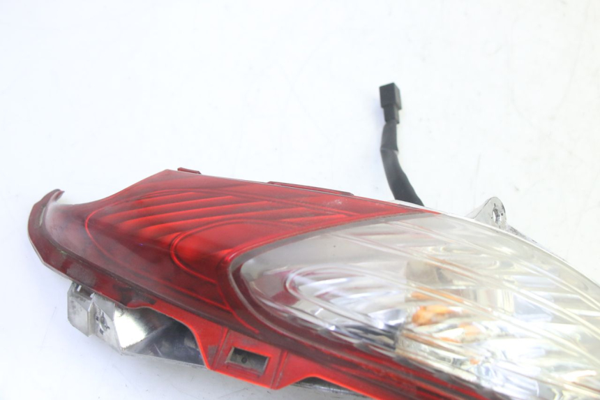 photo de LINKER ACHTERLICHT HONDA FES S-WING SWING ABS 125 (2007 - 2015) - Detail van het onderdeel