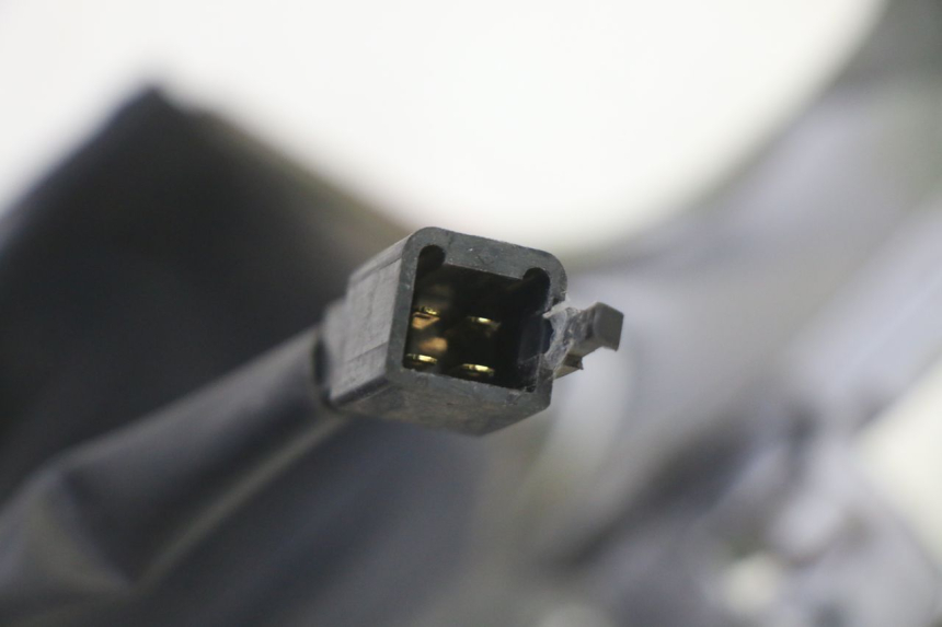 photo de LINKER ACHTERLICHT HONDA FES S-WING SWING ABS 125 (2007 - 2015) - Bevestigingspunten