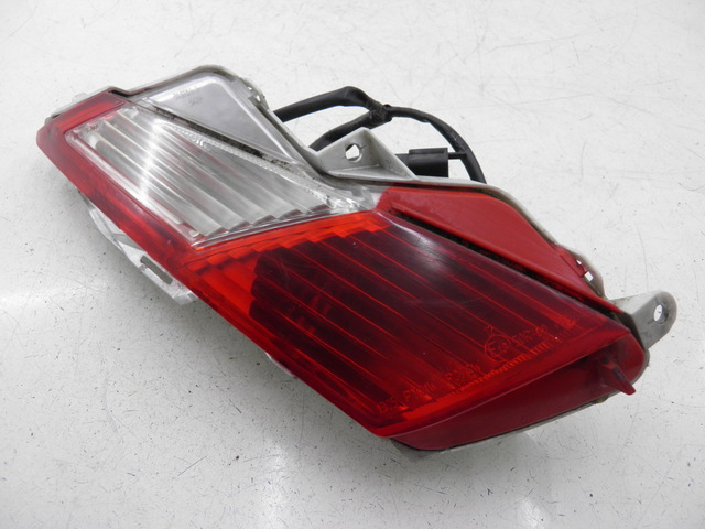 photo de ACHTERLICHT LINKS HONDA FES PANTHEON 125 (2003 - 2007) - Hoofdaanzicht