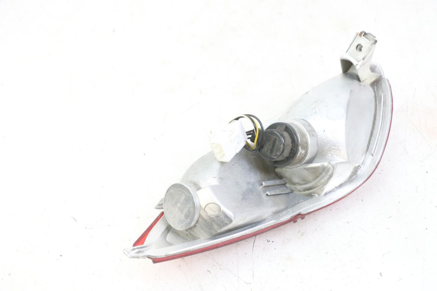 photo de LINKER ACHTERLICHT PIAGGIO MP3 LT 300 (2010 - 2016) - Andere kijkhoek