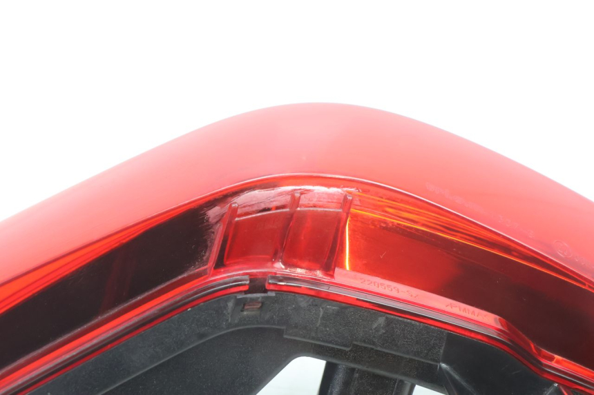 photo de ACHTERLICHT LINKS PIAGGIO MP3 500 (2016 - 2018) - Bevestigingspunten