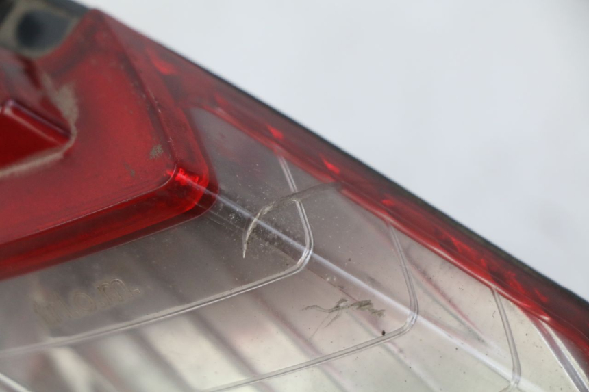 photo de LINKER ACHTERLICHT PEUGEOT SATELIS COMPRESSOR K15 125 (2006 - 2009) - Andere kijkhoek