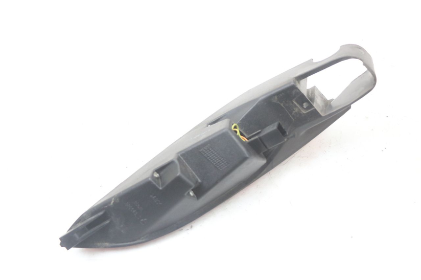 photo de ACHTERLICHT LINKS PEUGEOT SATELIS 125 (2010 - 2012) - Bevestigingspunten