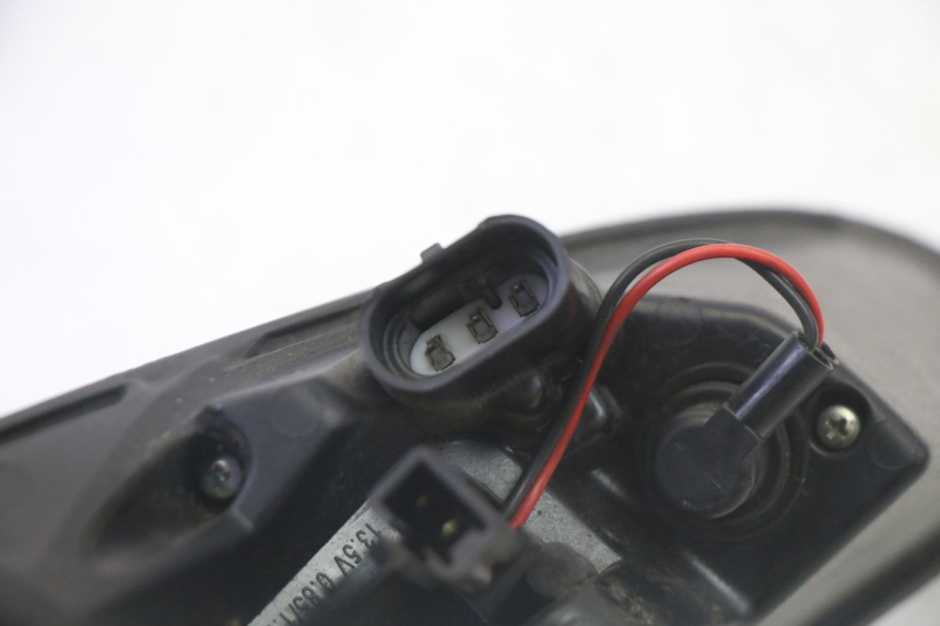 photo de LINKER ACHTERLICHT PEUGEOT SATELIS 125 (2013 - 2018) - Gecontroleerd onderdeel