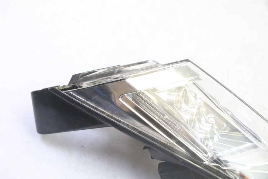 photo de LINKER ACHTERLICHT PEUGEOT SATELIS 125 (2013 - 2018) - Detail van het onderdeel