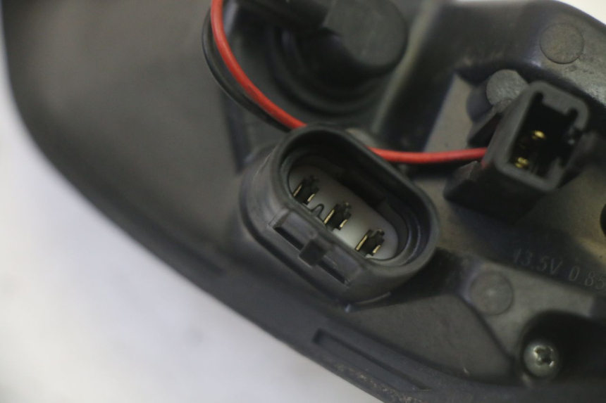 photo de LINKER ACHTERLICHT PEUGEOT SATELIS 125 (2013 - 2018) - Gecontroleerd onderdeel