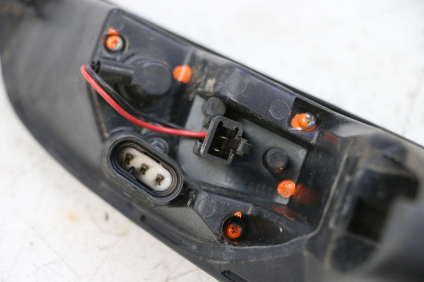 photo de LINKER ACHTERLICHT PEUGEOT SATELIS 125 (2013 - 2018) - Overzicht