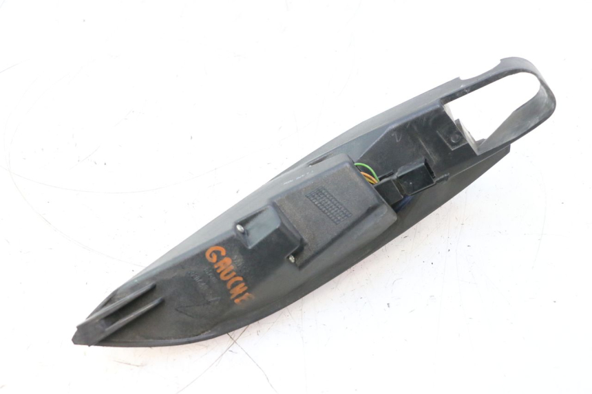 photo de LINKER ACHTERLICHT PEUGEOT SATELIS 125 (2006 - 2009) - Detail van het onderdeel