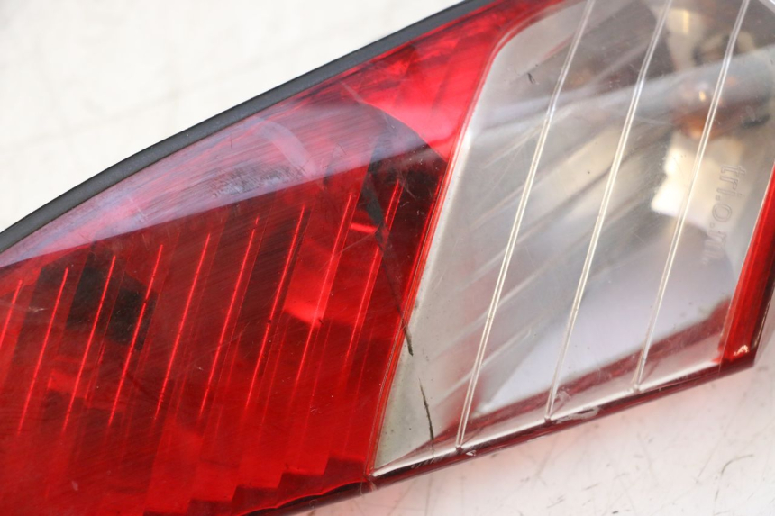 photo de LINKER ACHTERLICHT PEUGEOT SATELIS 125 (2006 - 2009) - Overzicht