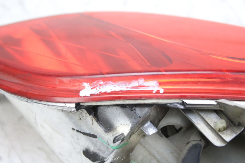 photo de LINKER ACHTERLICHT MBK SKYCRUISER 125 (2010 - 2013) - Technische close-up