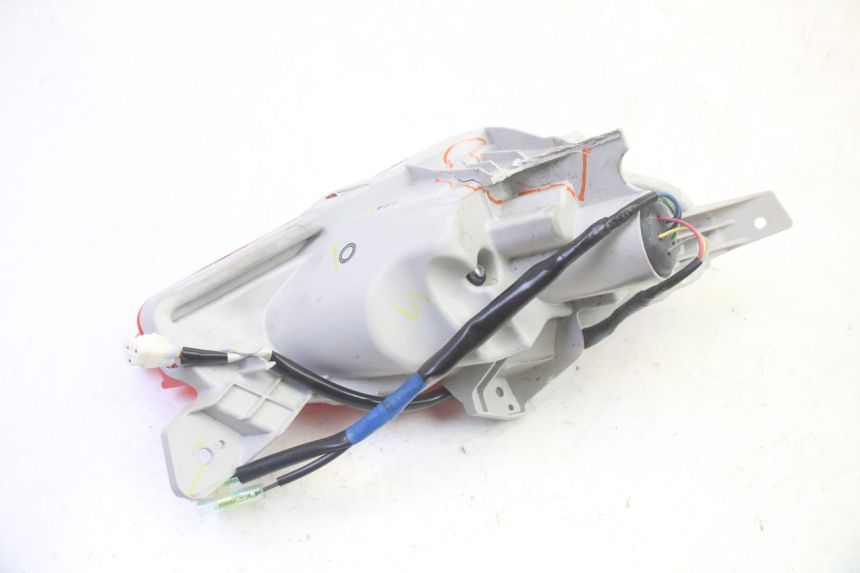 photo de ACHTERLICHT LINKS YAMAHA TRICITY 300 (2020 - 2024) - Overzicht