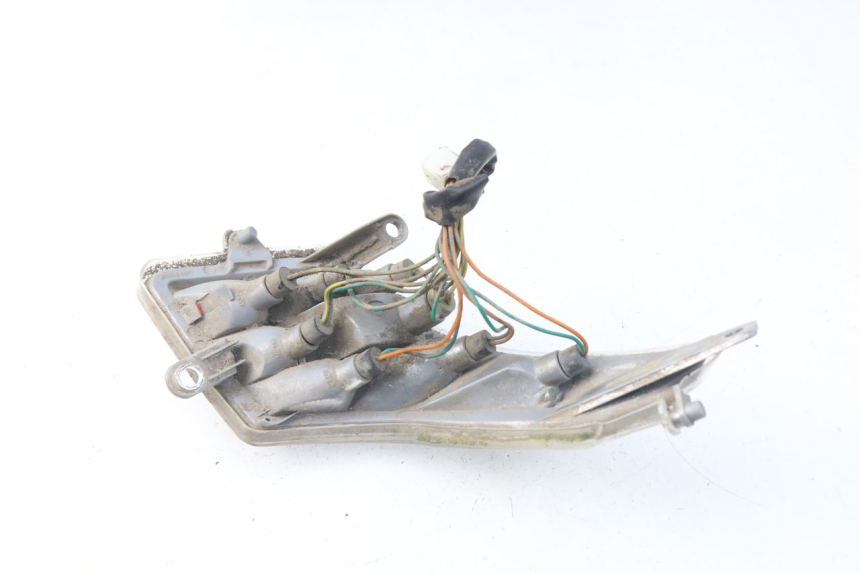 photo de LINKER ACHTERLICHT PEUGEOT VIVACITY NEW 4T 50 (2008 - 2017) - Zoom op gebruiksstaat