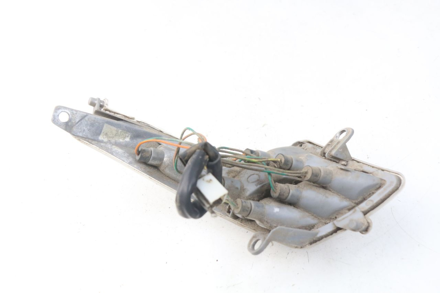 photo de LINKER ACHTERLICHT PEUGEOT VIVACITY NEW 4T 50 (2008 - 2017) - Andere kijkhoek