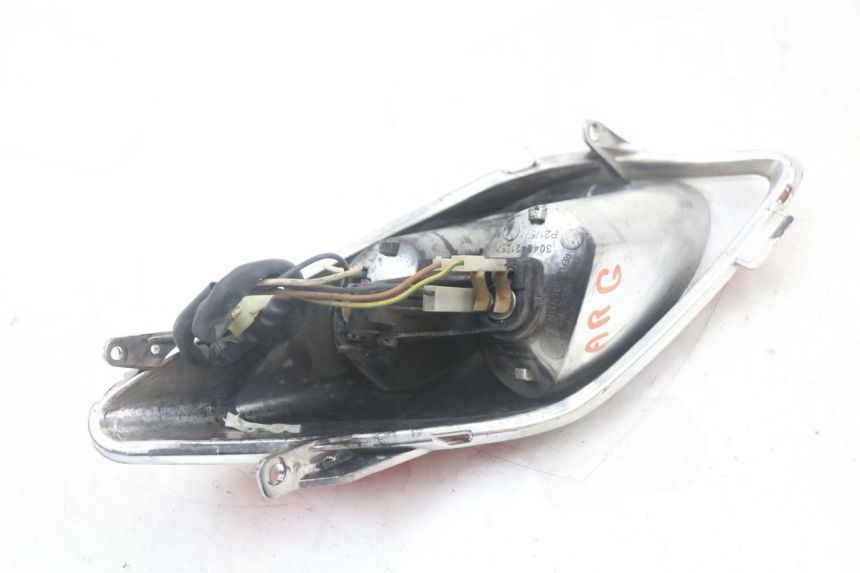 photo de ACHTERLICHT LINKS YAMAHA XMAX X-MAX 125 (2006 - 2009) - Technische close-up