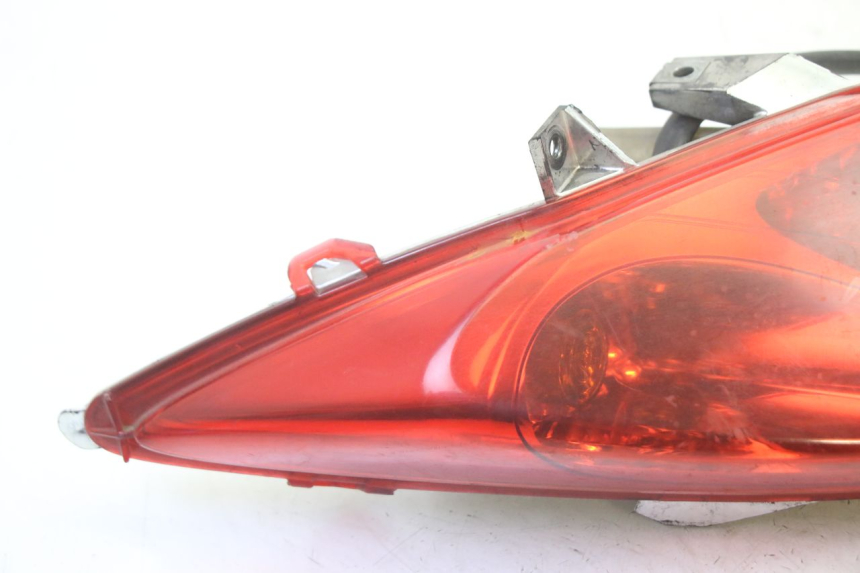 photo de LINKER ACHTERLICHT YAMAHA X-MAX XMAX 125 (2010 - 2013) - Detail van het onderdeel